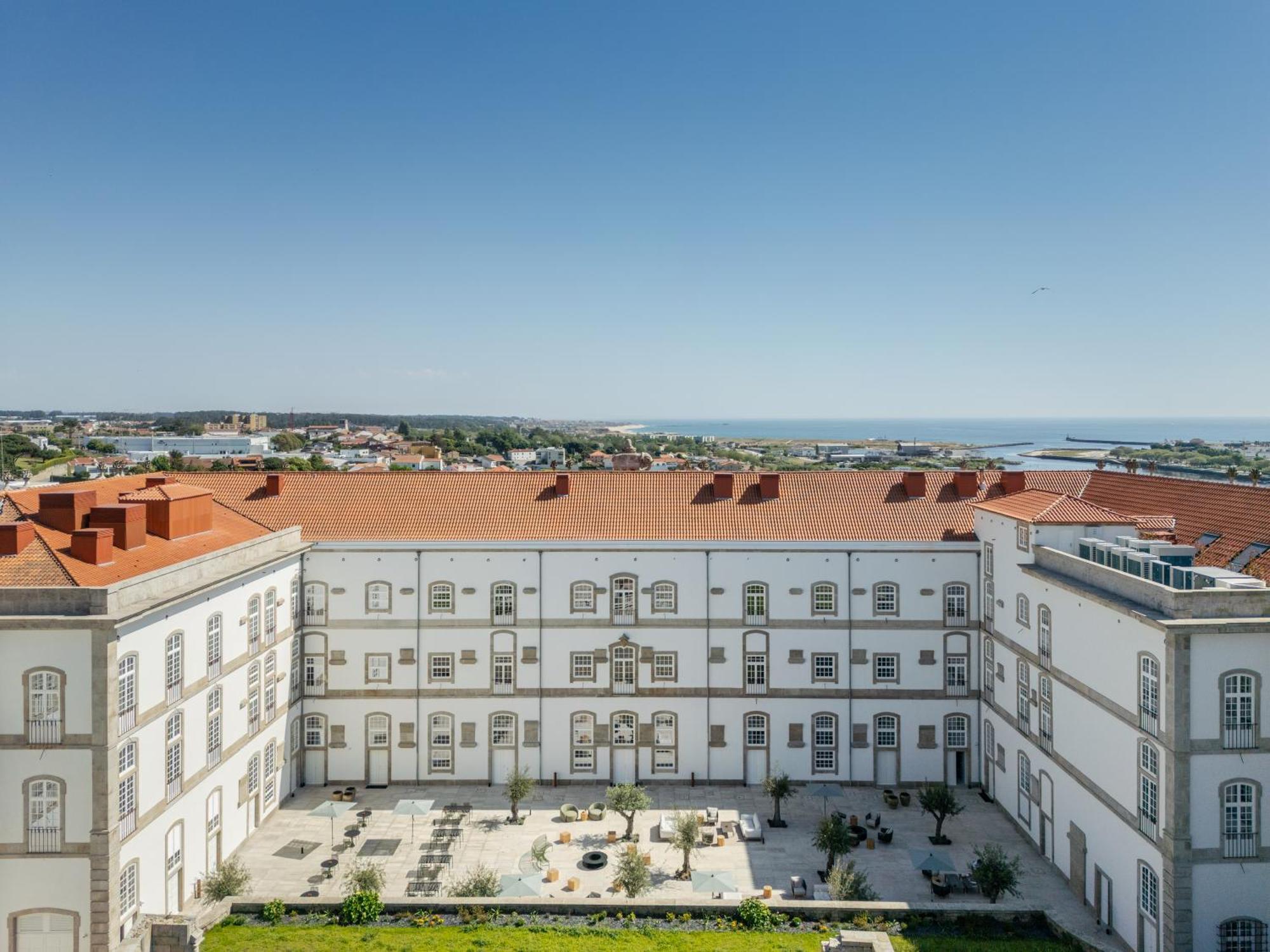 Отель The Lince Santa Clara Вила-ду-Конди Экстерьер фото